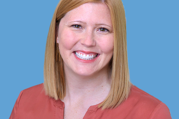 headshot of meghan cummings